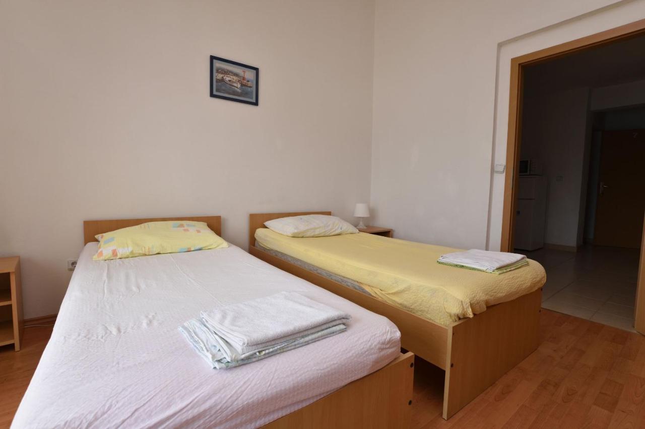 Apartments Jere プリモシュテン エクステリア 写真